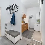 Apartment Plac Nowy - The Heart Of Jewish Quarter - By Upstairs Krakau