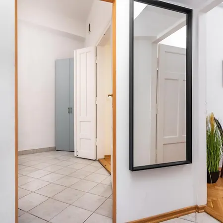 Apartment Plac Nowy - The Heart Of Jewish Quarter - By Upstairs